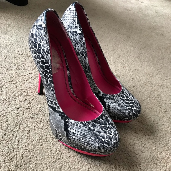 Anne Michelle Shoes - Heels